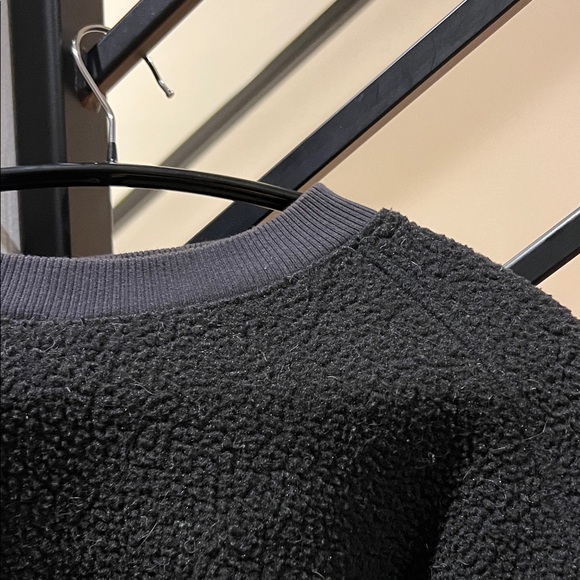 Everlane Black Textured Sweater - Picture 2 of 2